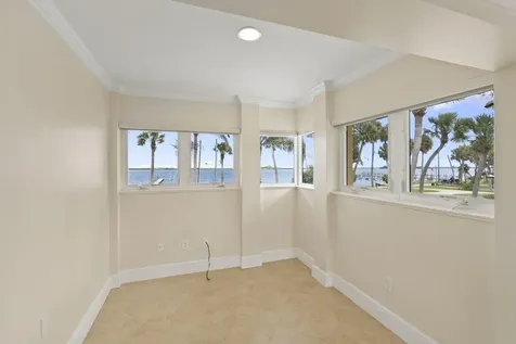 3209 N Indian River Drive Fort Pierce FL 34946