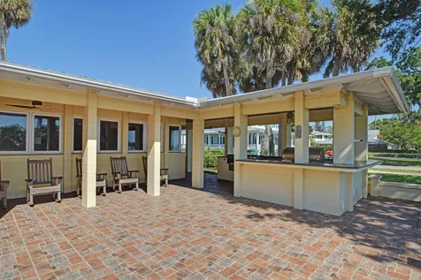 3209 N Indian River Drive Fort Pierce FL 34946