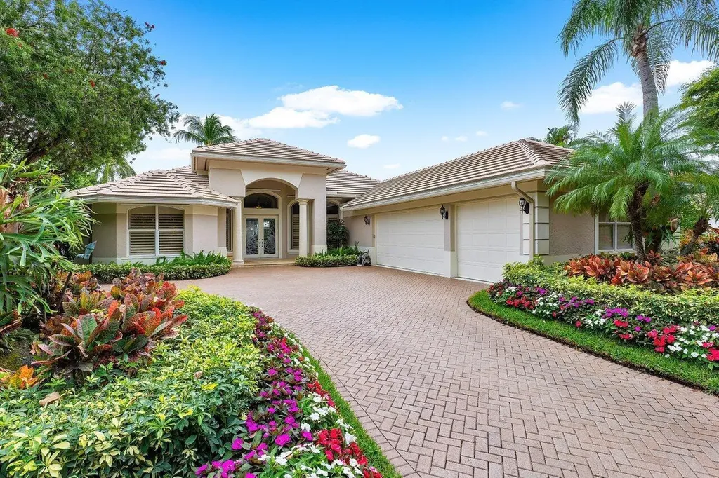 3 Bermuda Lake Drive Palm Beach Gardens FL 33418