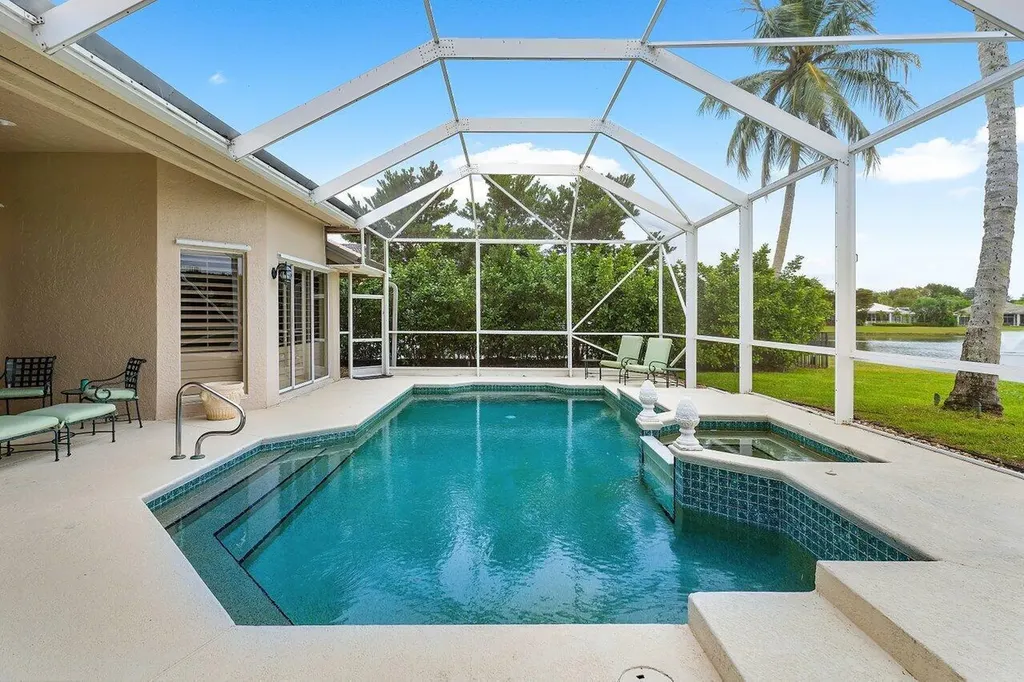 3 Bermuda Lake Drive Palm Beach Gardens FL 33418