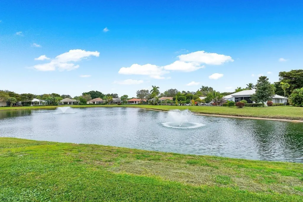 3 Bermuda Lake Drive Palm Beach Gardens FL 33418