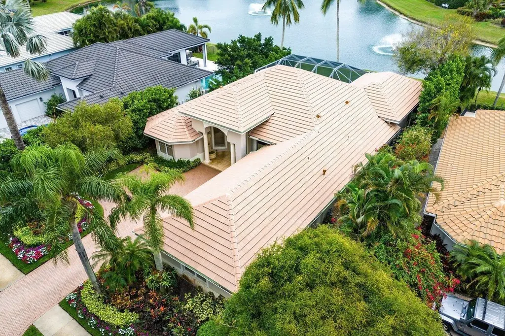 3 Bermuda Lake Drive Palm Beach Gardens FL 33418