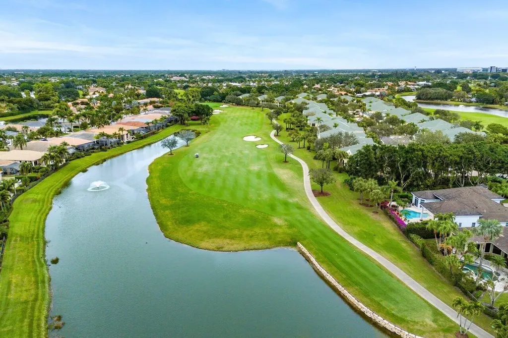 3 Bermuda Lake Drive Palm Beach Gardens FL 33418