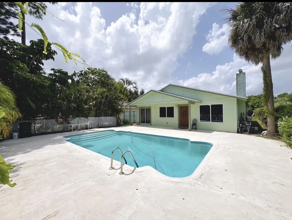 6959 Clendenin Street Lake Worth FL 33467