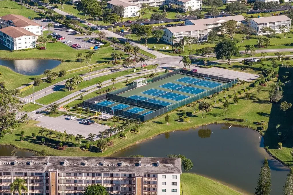 74 Mansfield B Boca Raton FL 33434