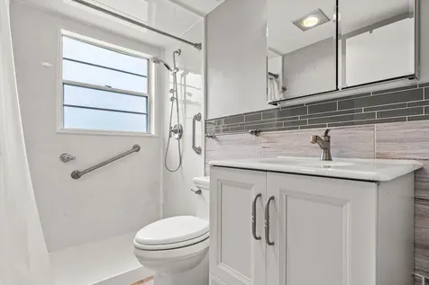 74 Mansfield B Boca Raton FL 33434