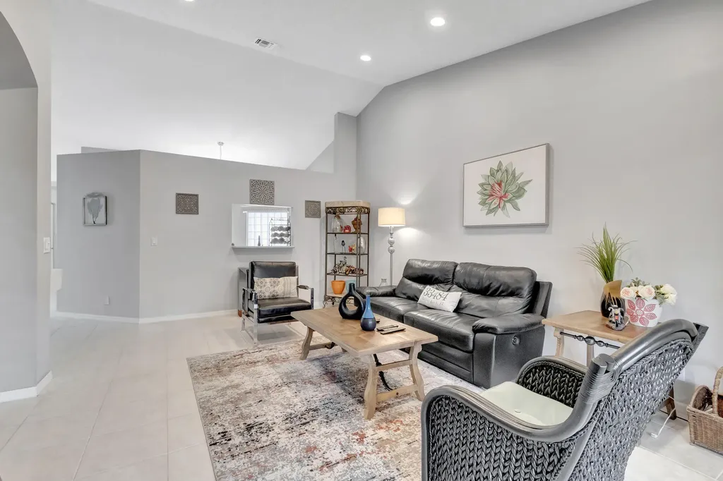 6129 Heliconia Road Delray Beach FL 33484