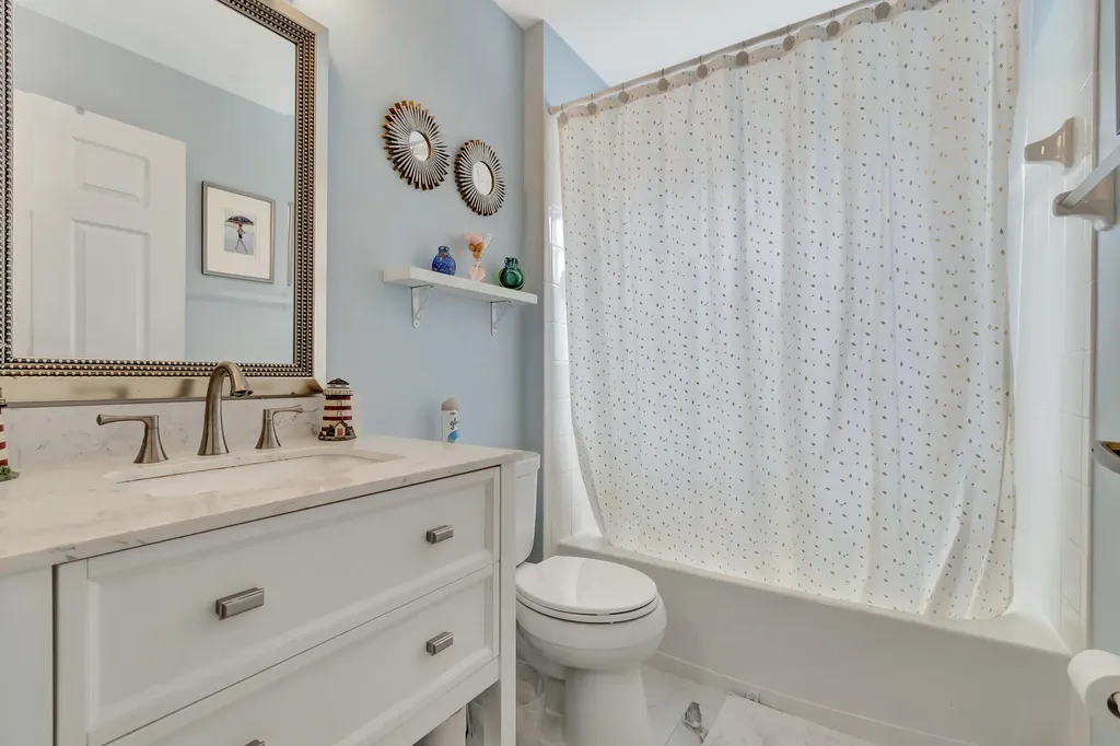 6129 Heliconia Road Delray Beach FL 33484