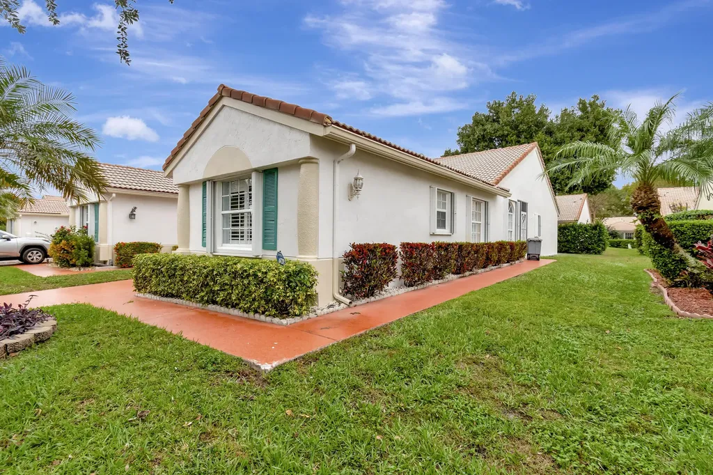 6129 Heliconia Road Delray Beach FL 33484