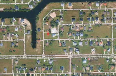 815 NW 28th Place Cape Coral FL 33993