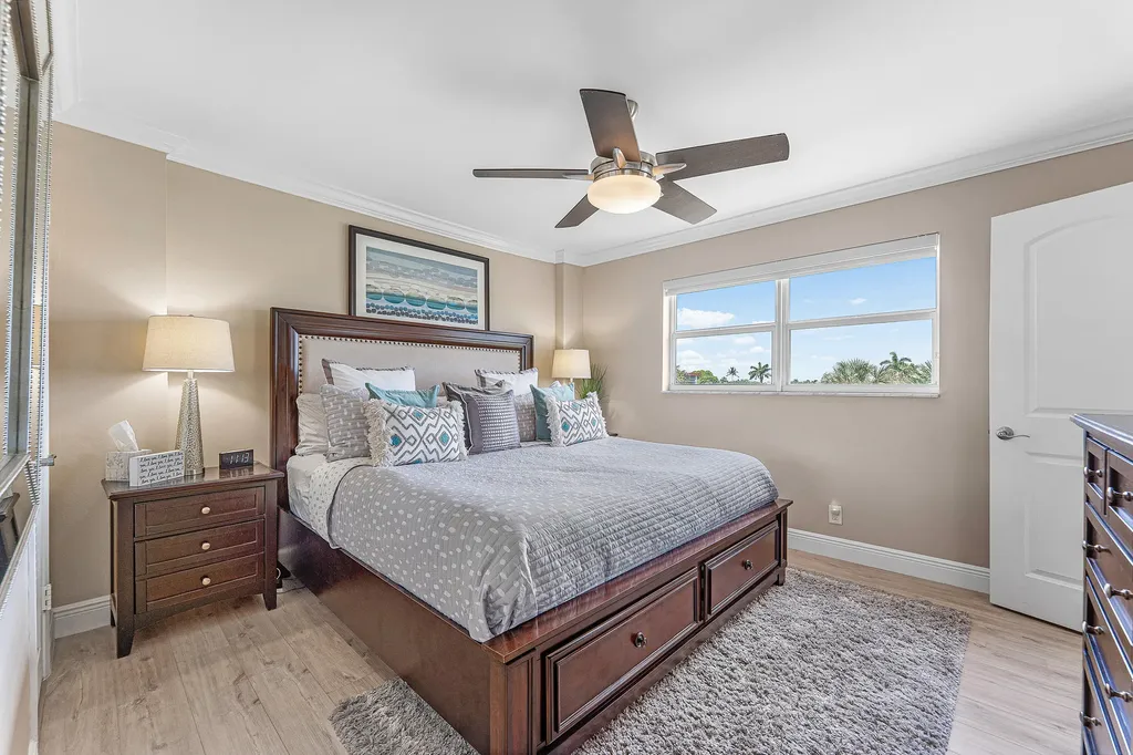 1160 Hillsboro Mile Hillsboro Beach FL 33062
