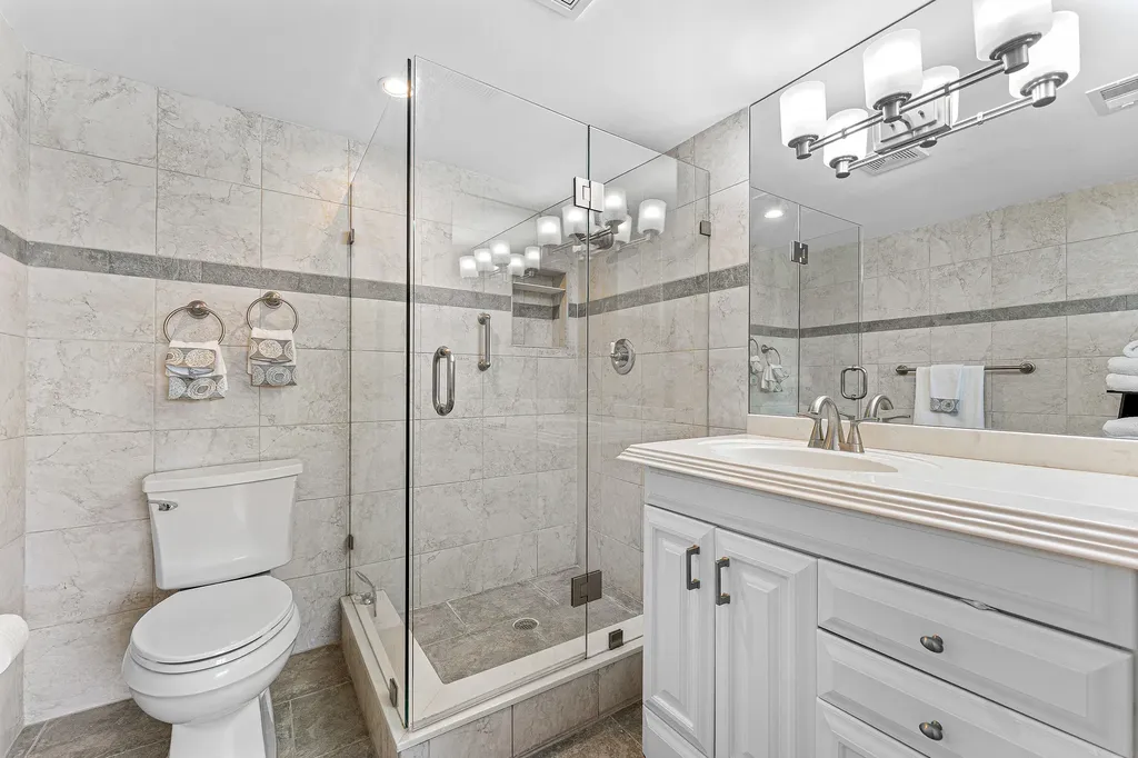 1160 Hillsboro Mile Hillsboro Beach FL 33062