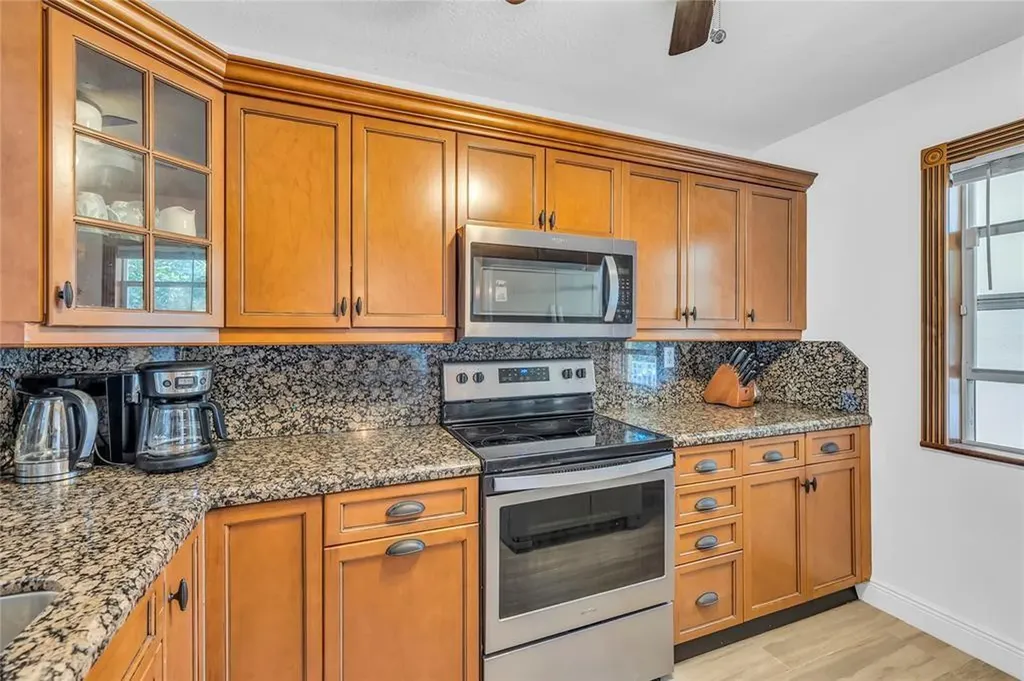 3150 NE 48th Court Lighthouse Point FL 33064