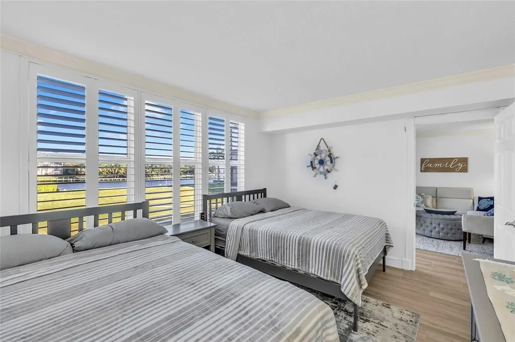 3150 NE 48th Court Lighthouse Point FL 33064