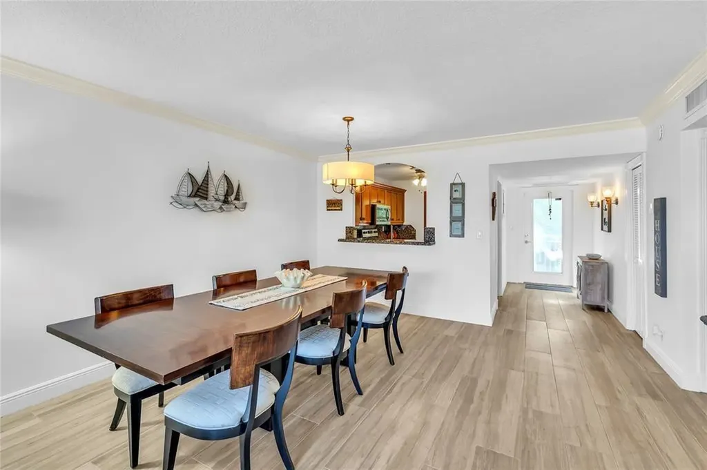 3150 NE 48th Court Lighthouse Point FL 33064