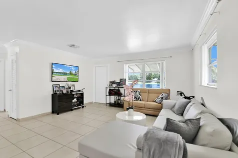 1869 NW 46th Street Tamarac FL 33309