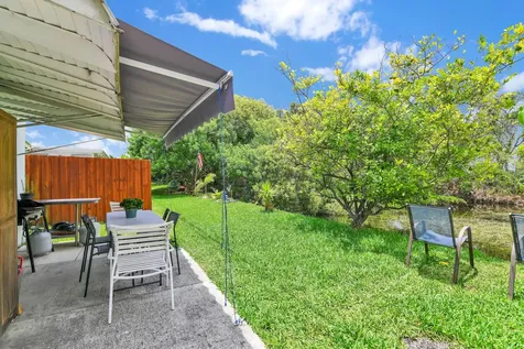 1869 NW 46th Street Tamarac FL 33309