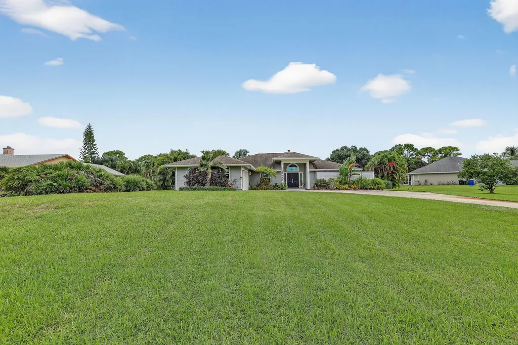 5321 SE Sterling Circle Stuart FL 34997