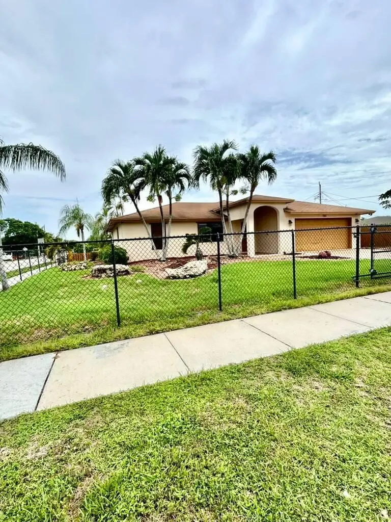 785 SW 4th Street Delray Beach FL 33444