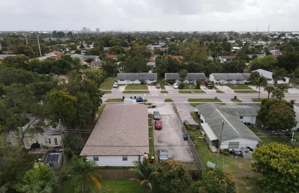 327 Silver Beach Road Lake Park FL 33403