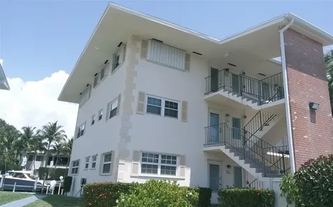 460 Paradise Isle Boulevard Hallandale Beach FL 33009