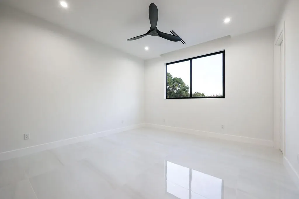 728 NE 17th Terrace Fort Lauderdale FL 33304
