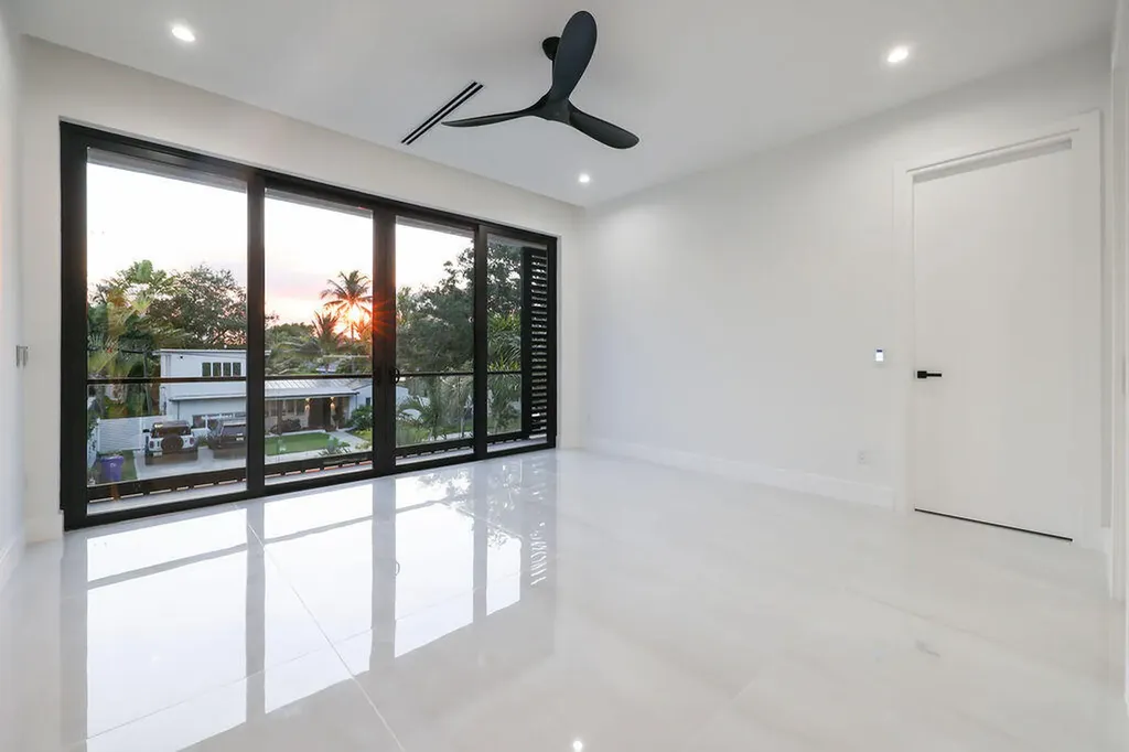 728 NE 17th Terrace Fort Lauderdale FL 33304