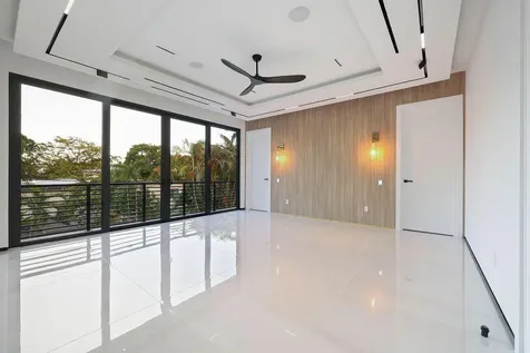 728 NE 17th Terrace Fort Lauderdale FL 33304
