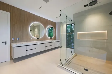 728 NE 17th Terrace Fort Lauderdale FL 33304