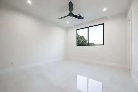 728 NE 17th Terrace Fort Lauderdale FL 33304
