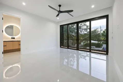 728 NE 17th Terrace Fort Lauderdale FL 33304