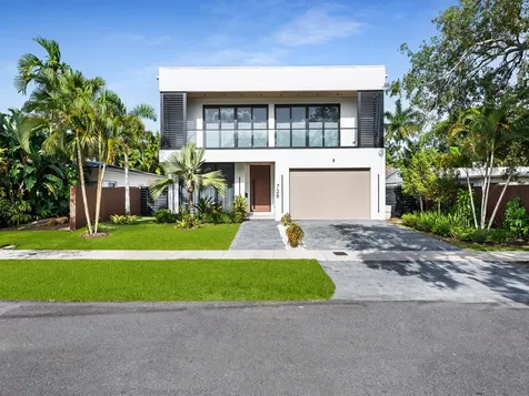 728 NE 17th Terrace Fort Lauderdale FL 33304