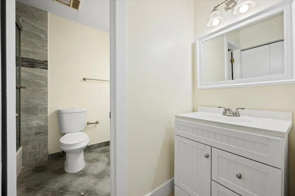 3666 Pinehurst Drive Lake Worth FL 33467