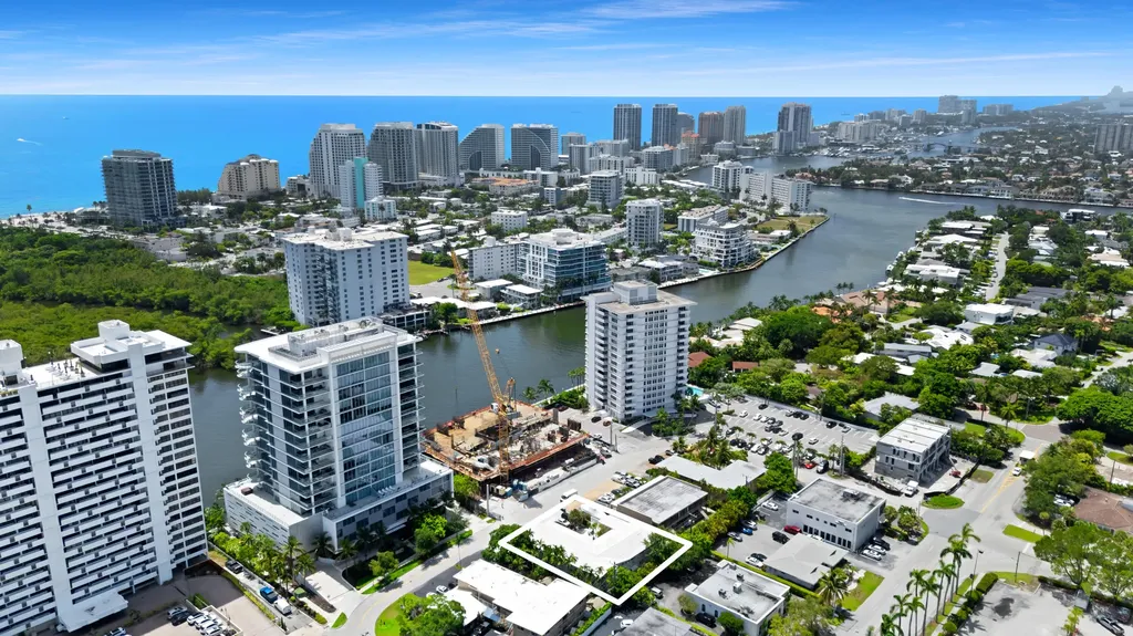 915 Intracoastal Drive Fort Lauderdale FL 33304