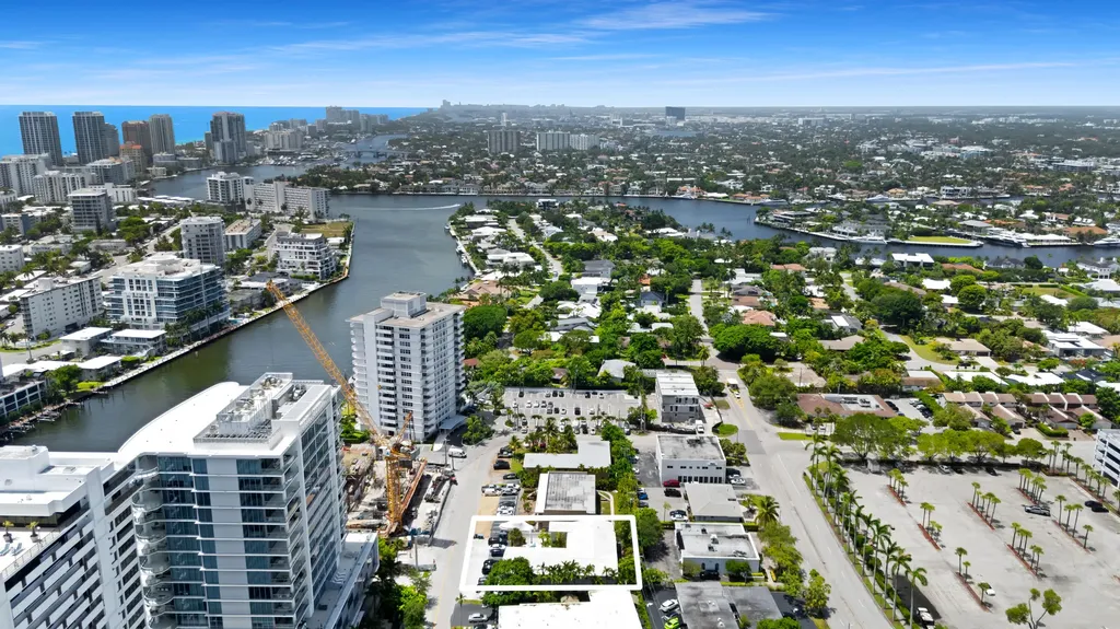 915 Intracoastal Drive Fort Lauderdale FL 33304