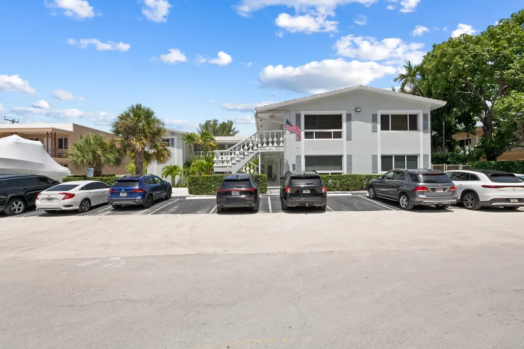 915 Intracoastal Drive Fort Lauderdale FL 33304