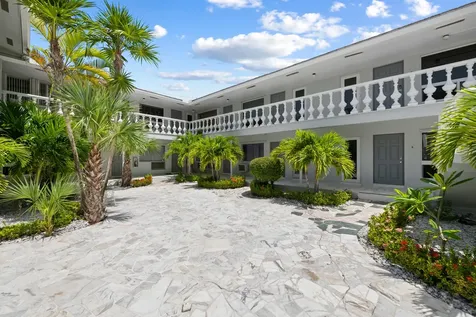 915 Intracoastal Drive Fort Lauderdale FL 33304
