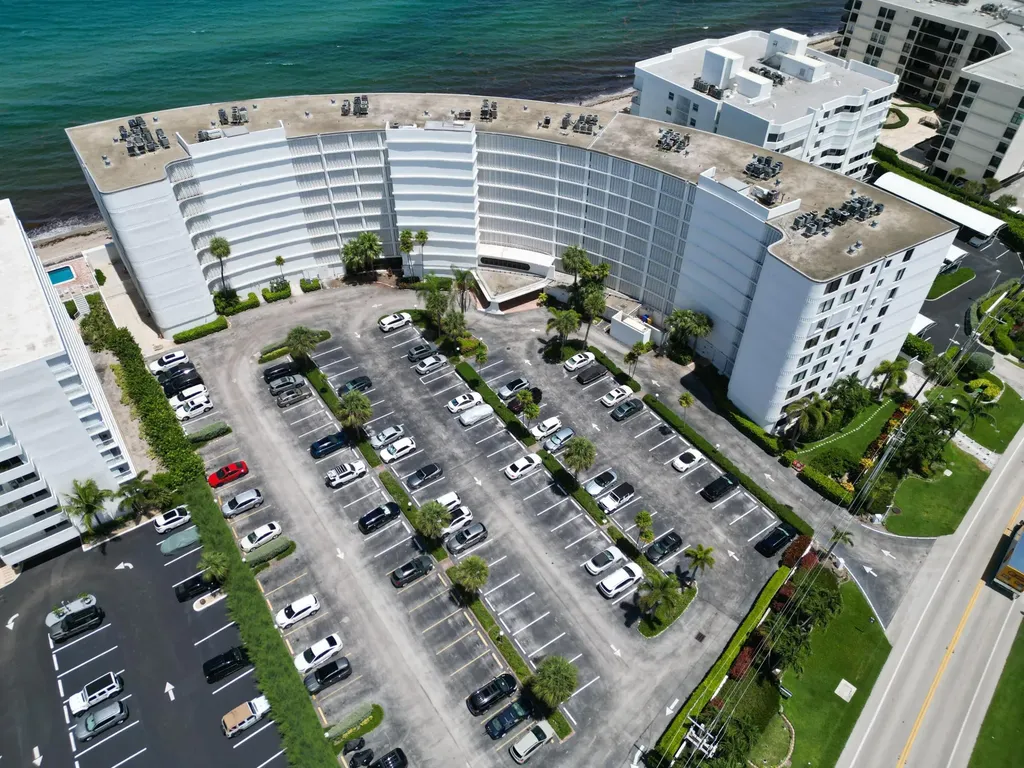 3590 S Ocean Boulevard South Palm Beach FL 33480