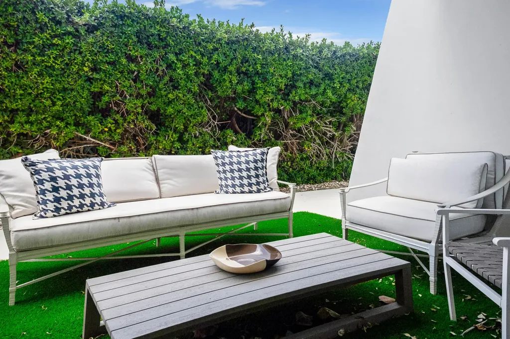 3590 S Ocean Boulevard South Palm Beach FL 33480