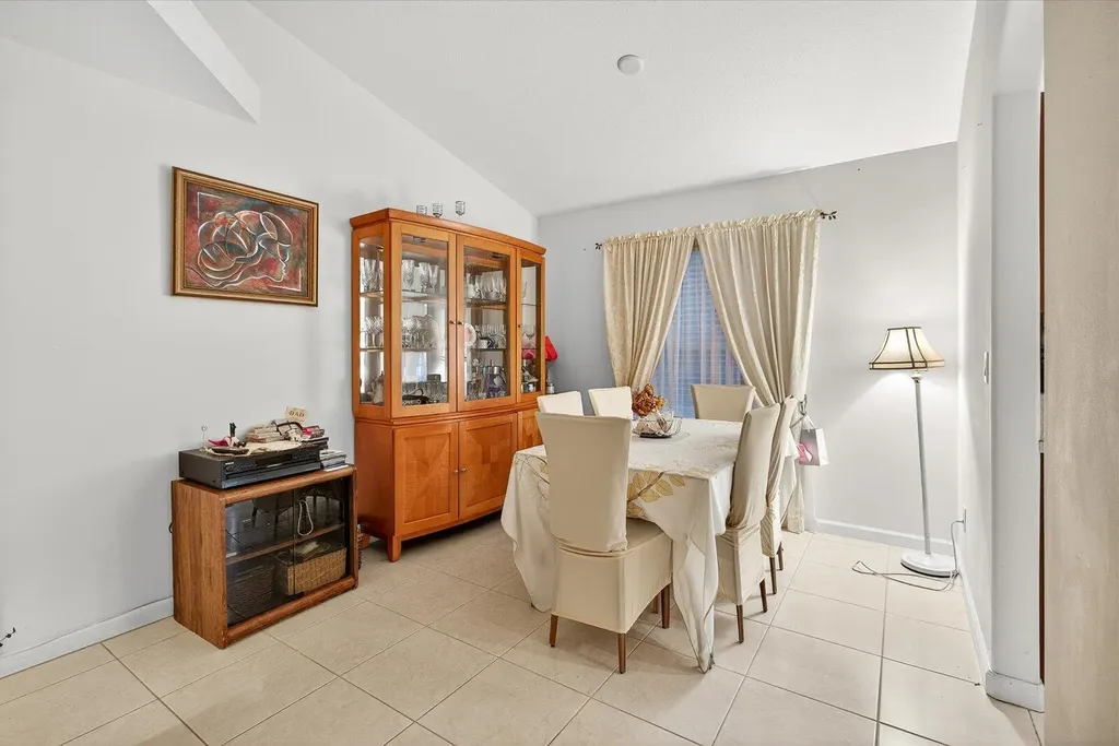 1058 SW Locke Avenue Port St Lucie FL 34953