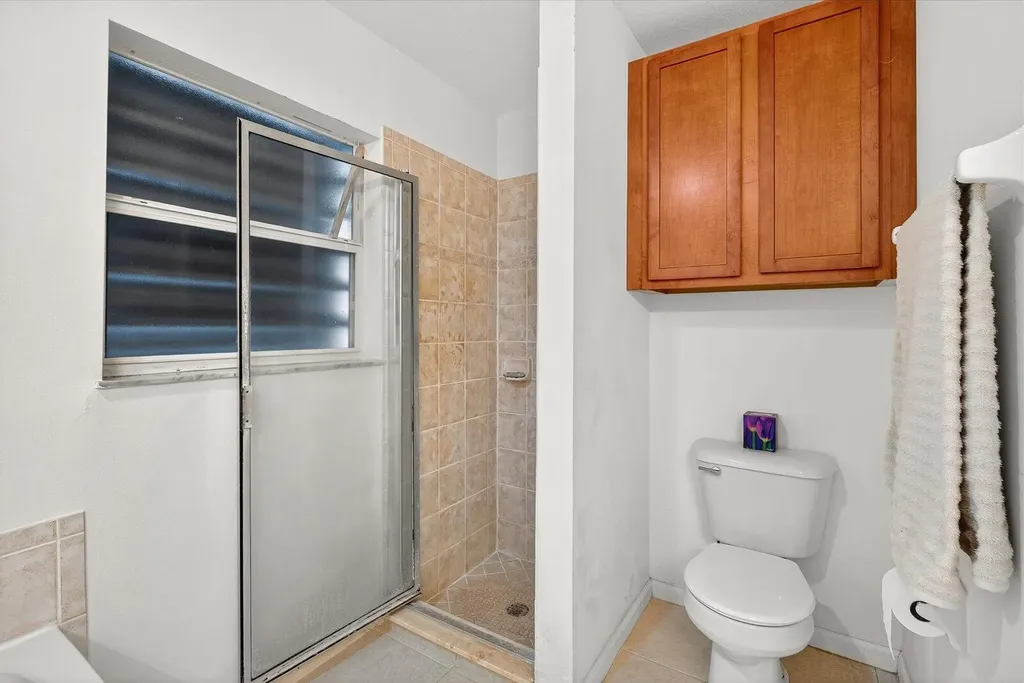 1058 SW Locke Avenue Port St Lucie FL 34953