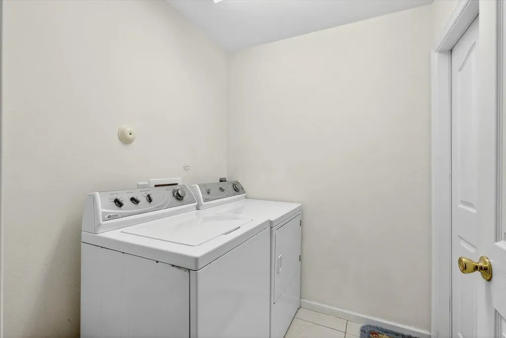 1058 SW Locke Avenue Port St Lucie FL 34953