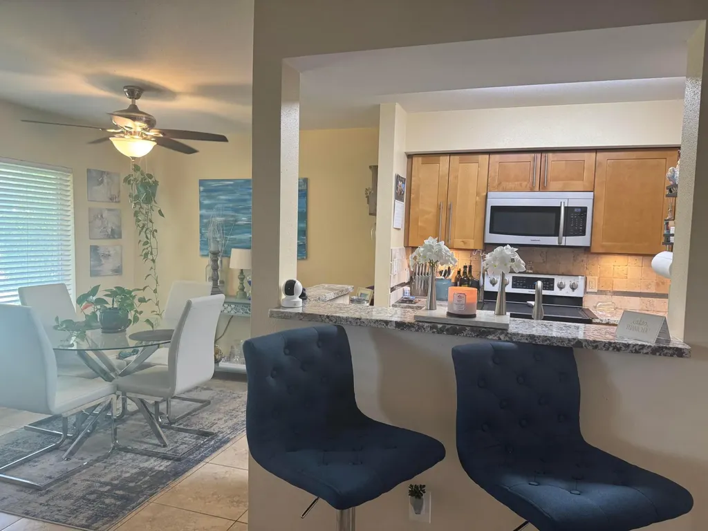 2662 NW 33rd Street Oakland Park FL 33309