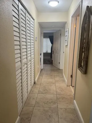 2662 NW 33rd Street Oakland Park FL 33309
