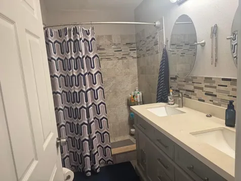 2662 NW 33rd Street Oakland Park FL 33309