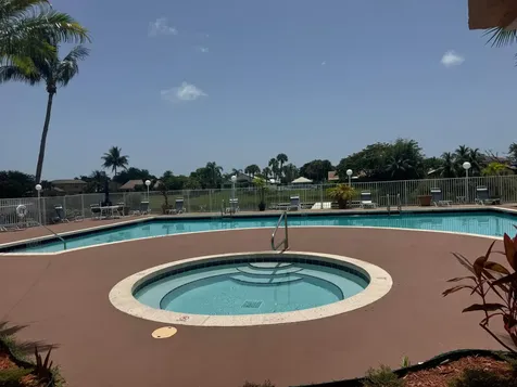 2662 NW 33rd Street Oakland Park FL 33309