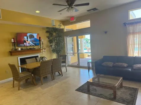 2662 NW 33rd Street Oakland Park FL 33309