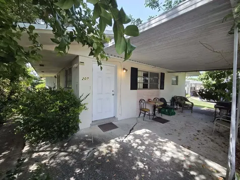 207 SE 7th Street Dania Beach FL 33004