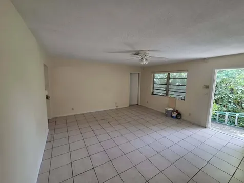 205 SE 7th Street Dania Beach FL 33004