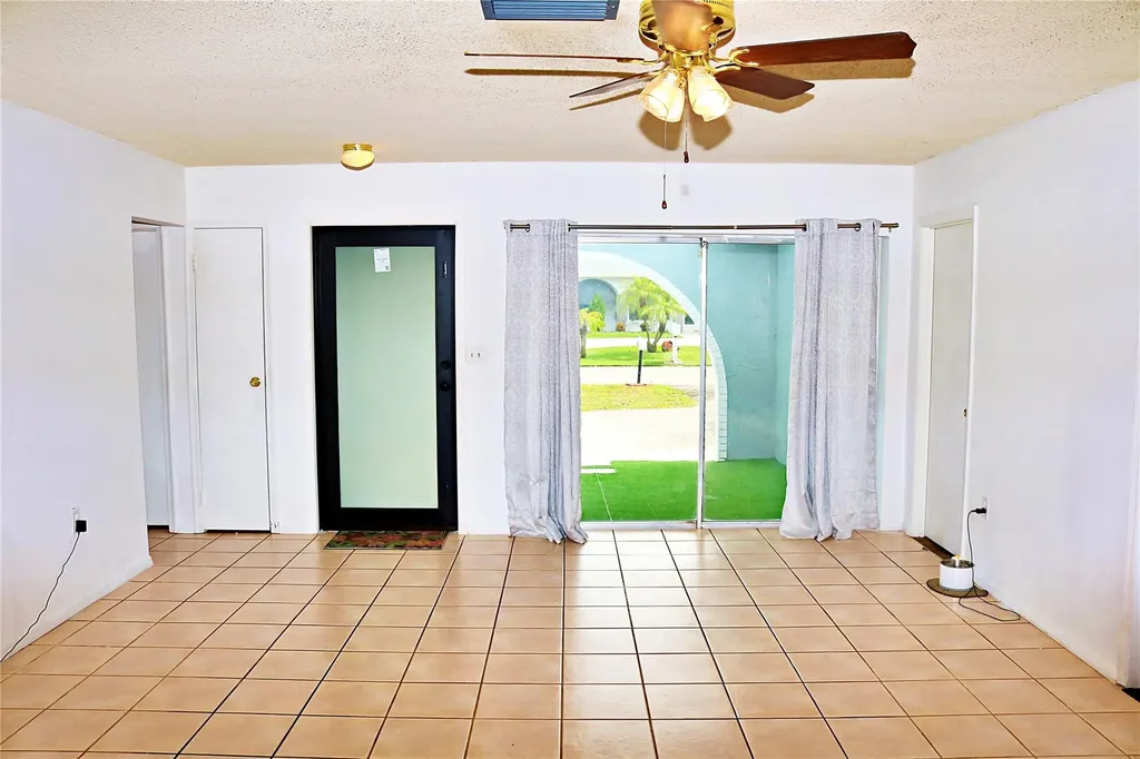 2704 Canal Road Miramar FL 33025